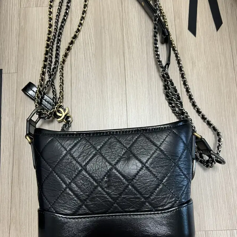 샤넬 가브리엘 호보 Chanel Gabrielle Small 금장