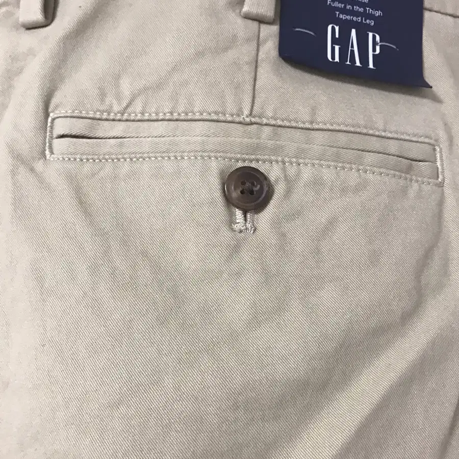 갭 GAP Athletic Taper GapFlex 카키색