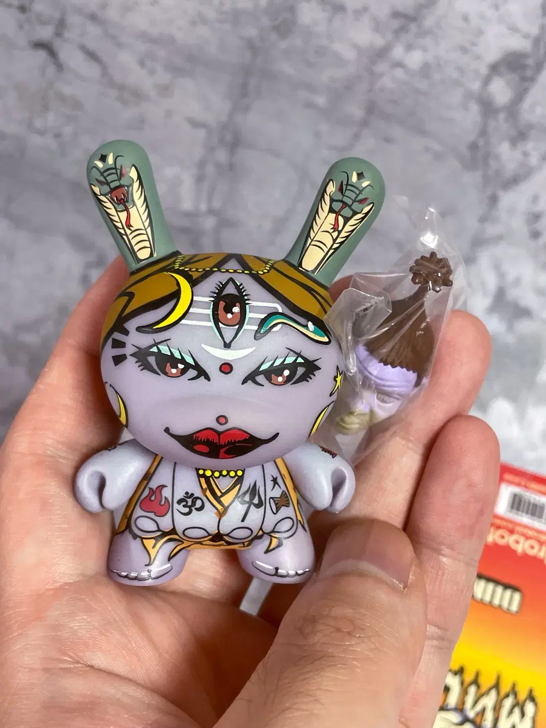 Mishka Dunny shiva