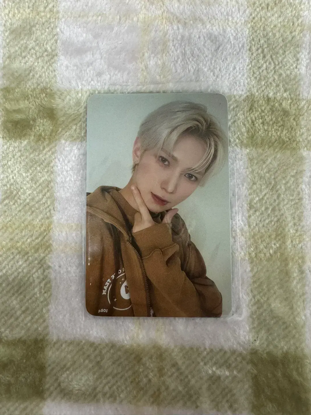 ateez yeosang wonderwall photocard ateeze wonderwall