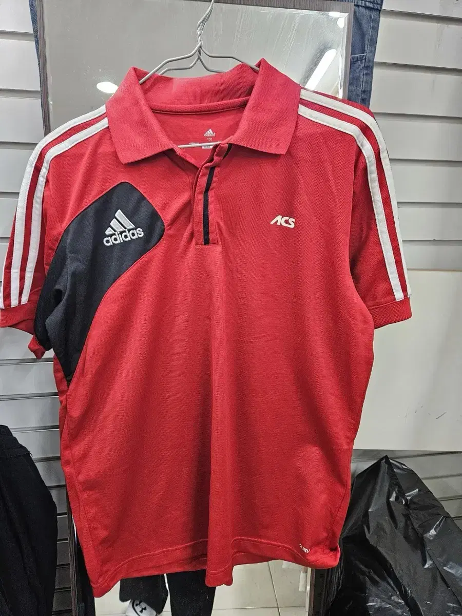 Adidas Short Sleeve kara T-Shirt Red 100 Short Sleeve Tee