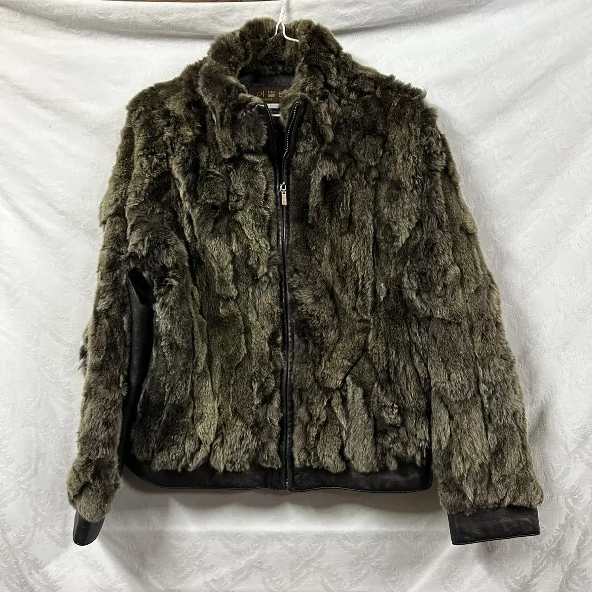 Fox Fur Sheepskin 66-77