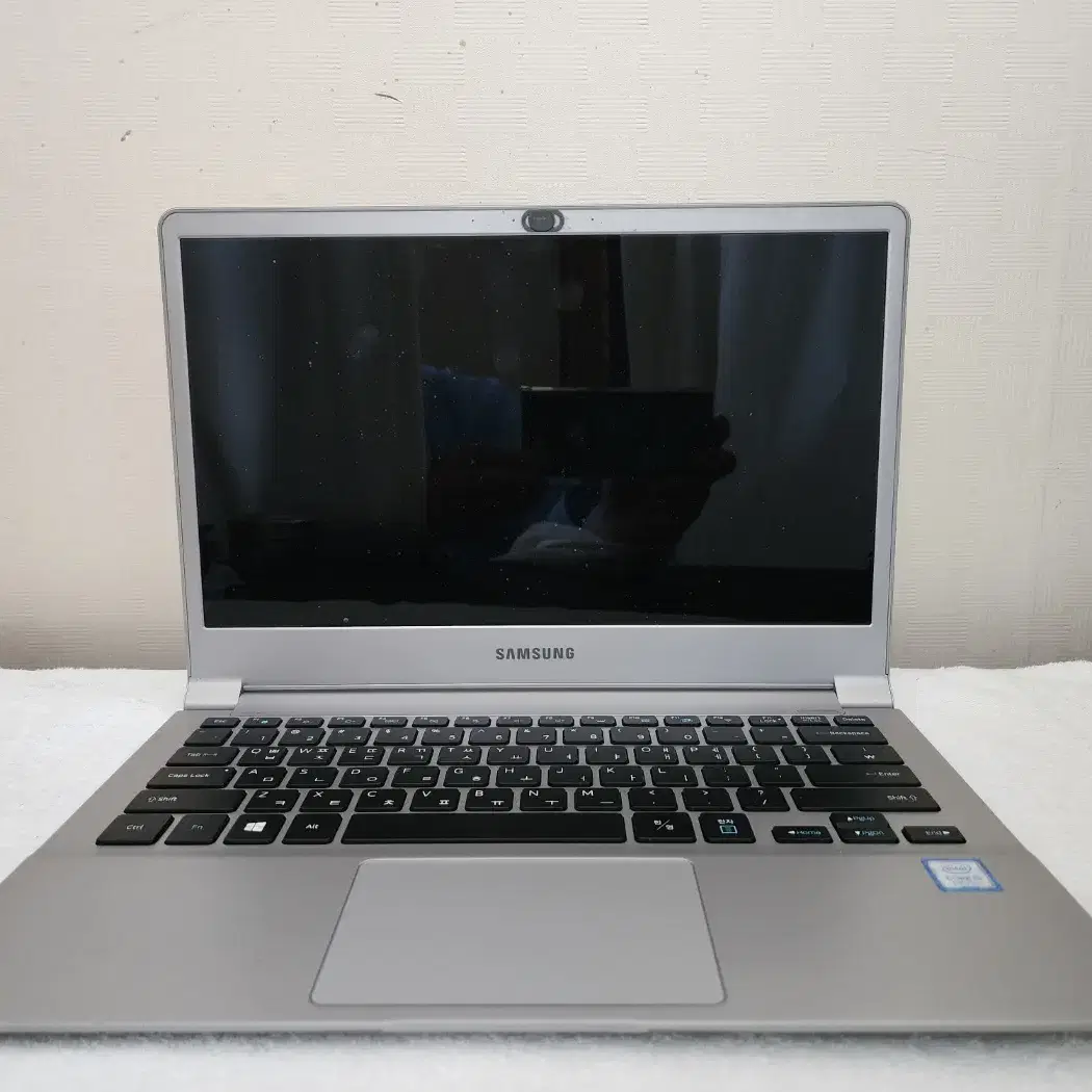 삼성노트북 NT901X3H ( i5-7200U /8G /SSD256G)