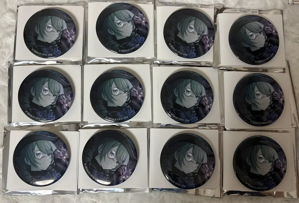 Individual Pseudo Hatsune Maku 2nd Anniversary Can Badges bulk WTS