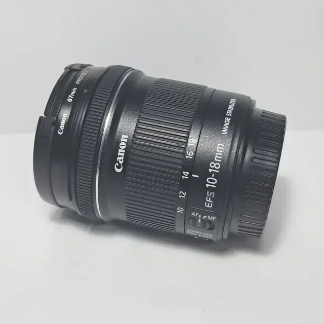 캐논 EF-S 줌렌즈 10-18mm 4.5-5.6 IS STM