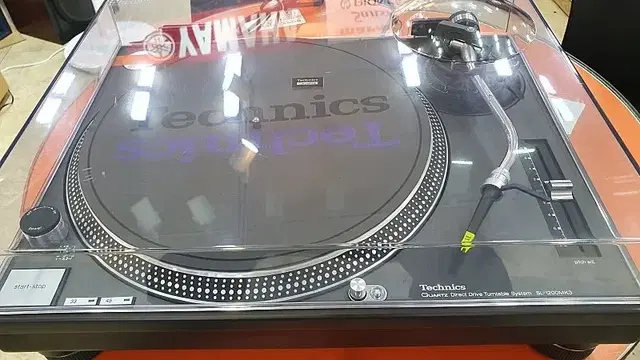 테크닉스SL-1200MK3블랙(오토폰 카트리지)턴테이블