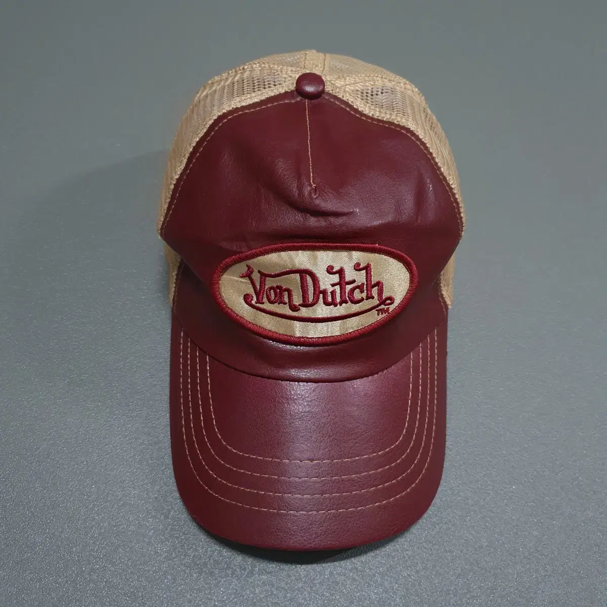 신품급) Von Dutch 본더치 레더 레터링 Y2K 메쉬 볼캡 모자