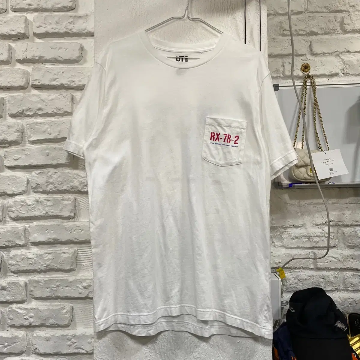 [XL] UNIQLO X Gundam 40th Anniversary Short Sleeve T-Shirt