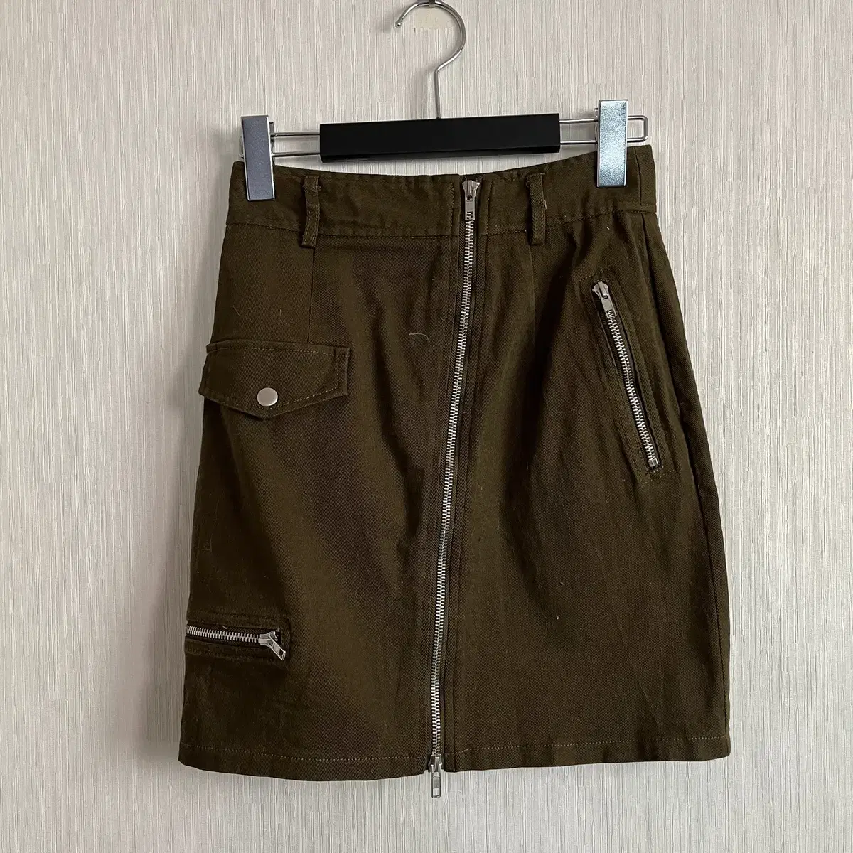 Zipper pocket point mini skirt