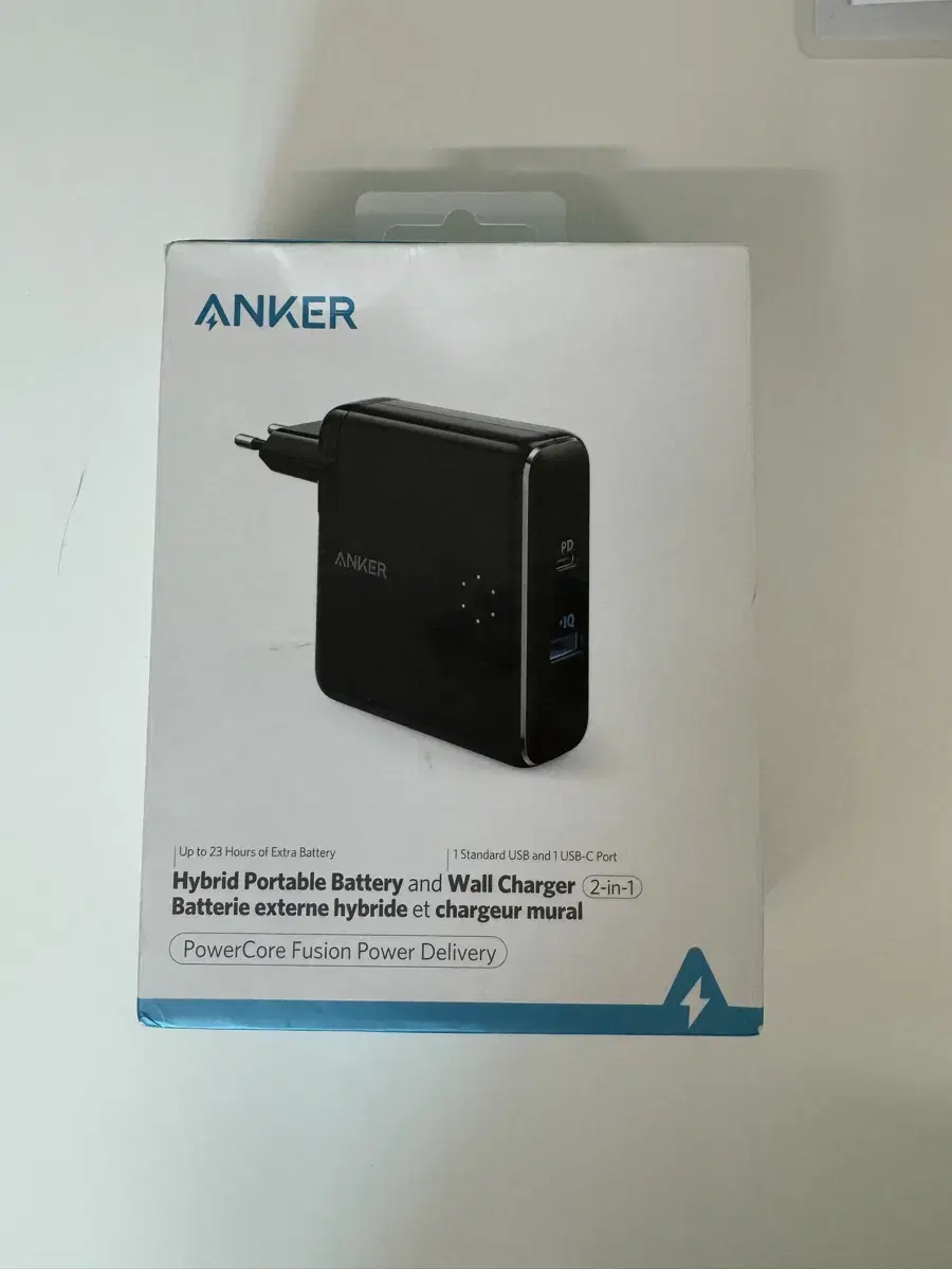 Anker Hybrid Portable 2 In 1 Battery