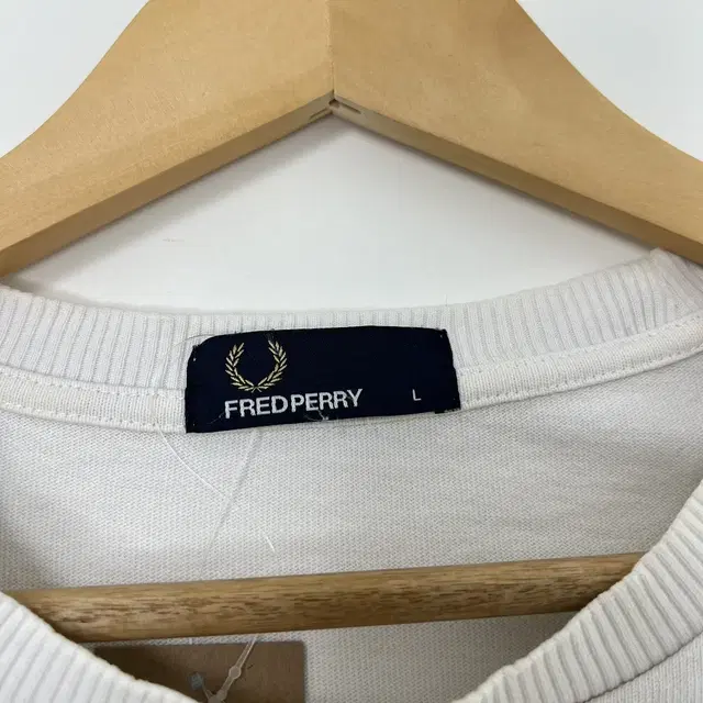 Fred perry 프레드페리 월계 반팔티