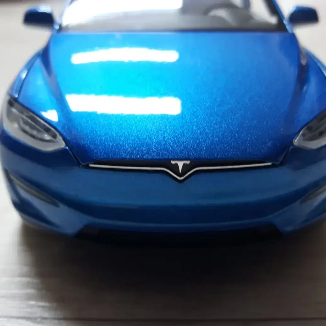 1:24사이즈 테슬라 모델X TESLA MODEL X 블루 미사용 새상품