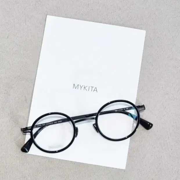 Mykita 마이키타 애투