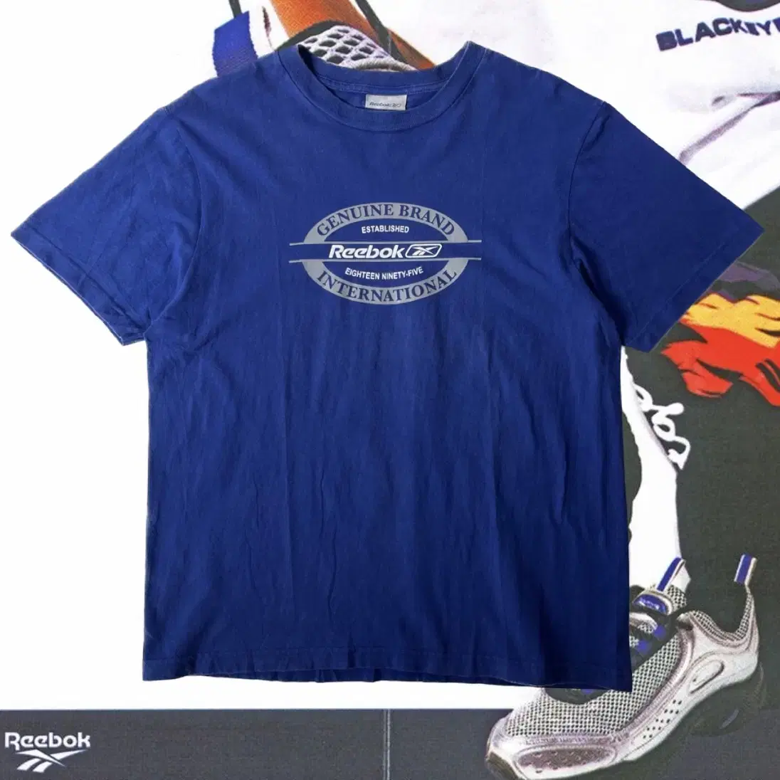 REEBOK 00's T-shirt ( made in CANADA )