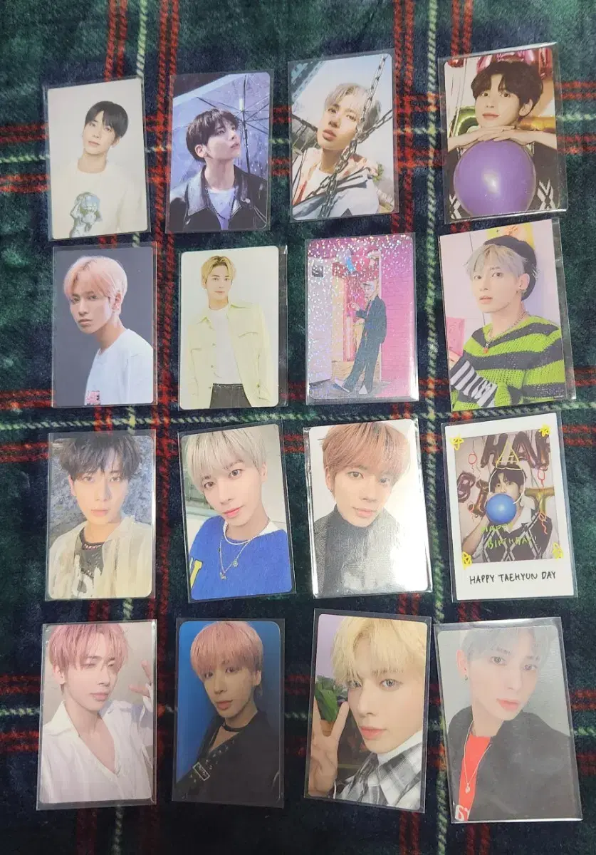 TXT taehyun yeonjun soobin beomgyu hueningkai photocard bulk Distribution 3.0 WTS