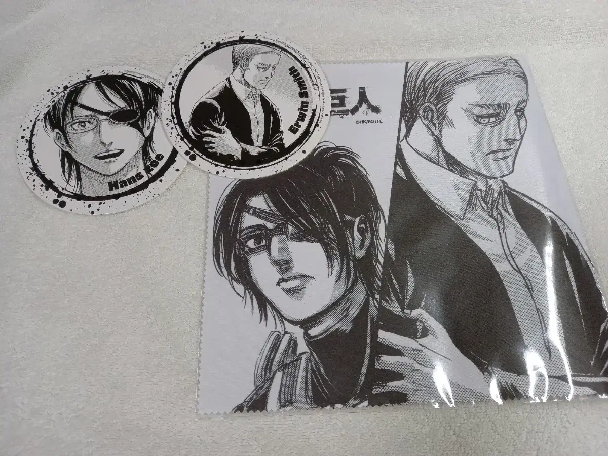 [Attack on Titan/Jin's] Elvin Hanji Glasses Coasters