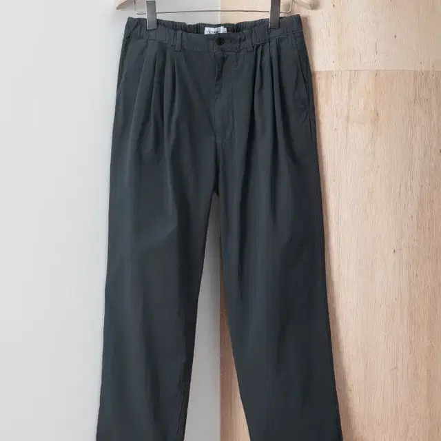 스틸바이핸드PT02241OS-GARMENT-DYE 4 TUCK PANTS