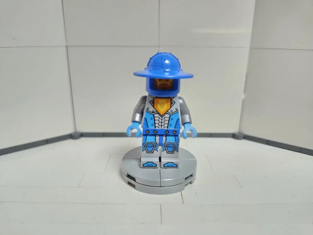 LEGO Nexon Knights Minifigures Royal Guard