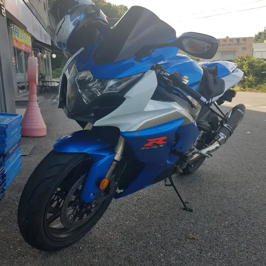 상태좋은    gsx r1000