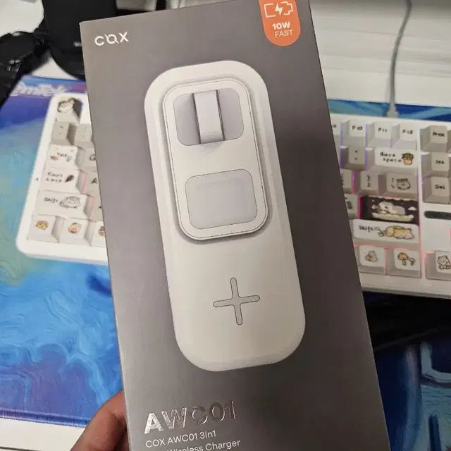 [새상품] COX AWC01 3 in 1 무선충전기 팝니다.