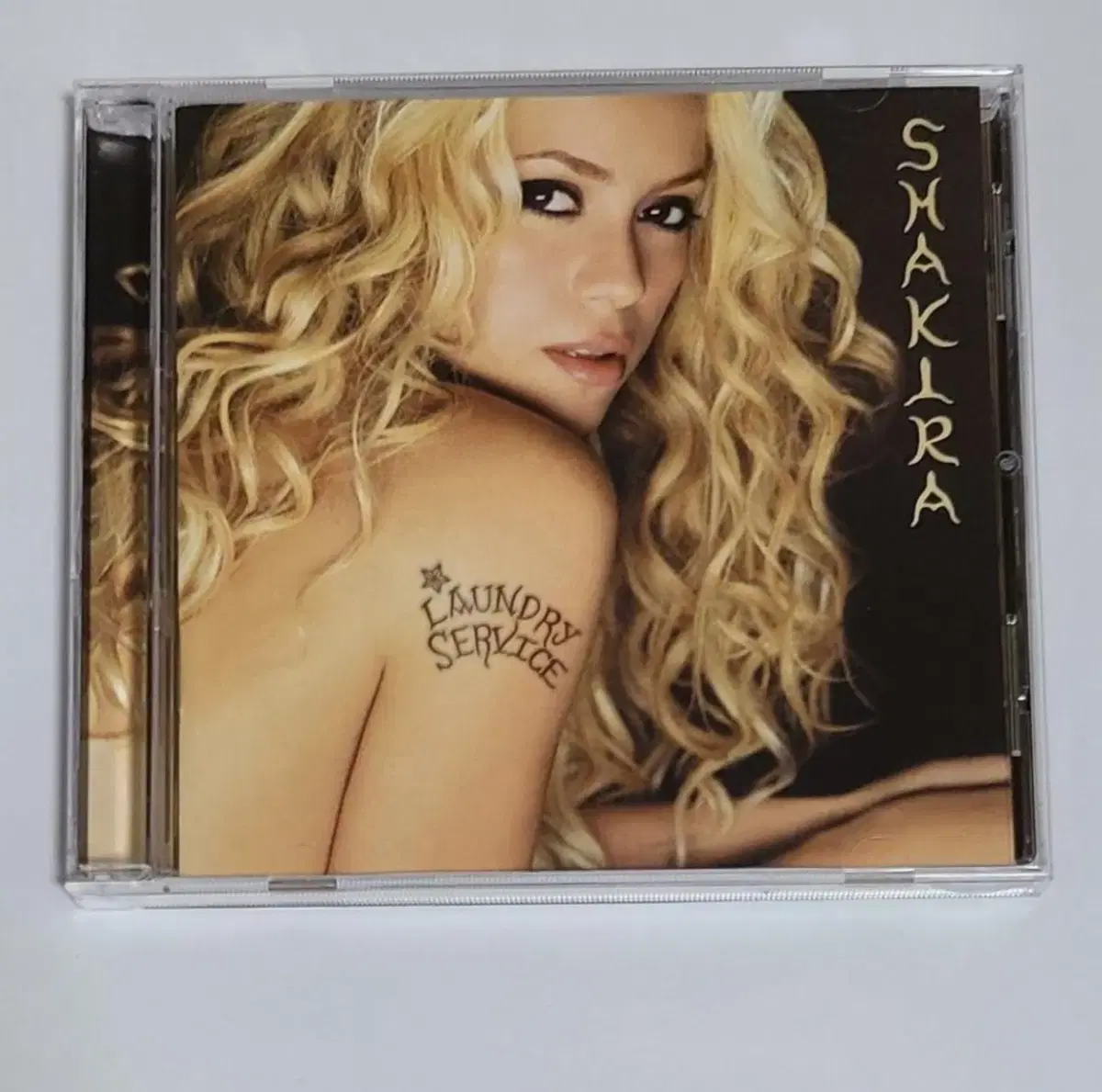 Shakira Laundry Service album CD