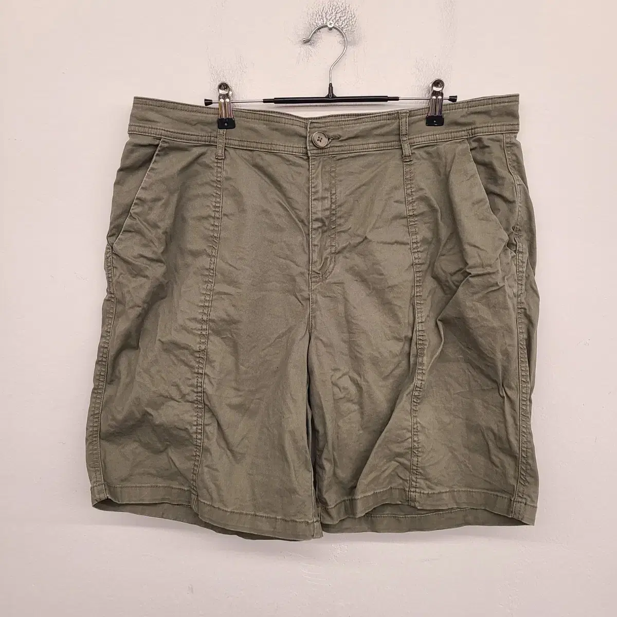 [38 inch] JOE FRESH Washed Span Half Pants for sale.