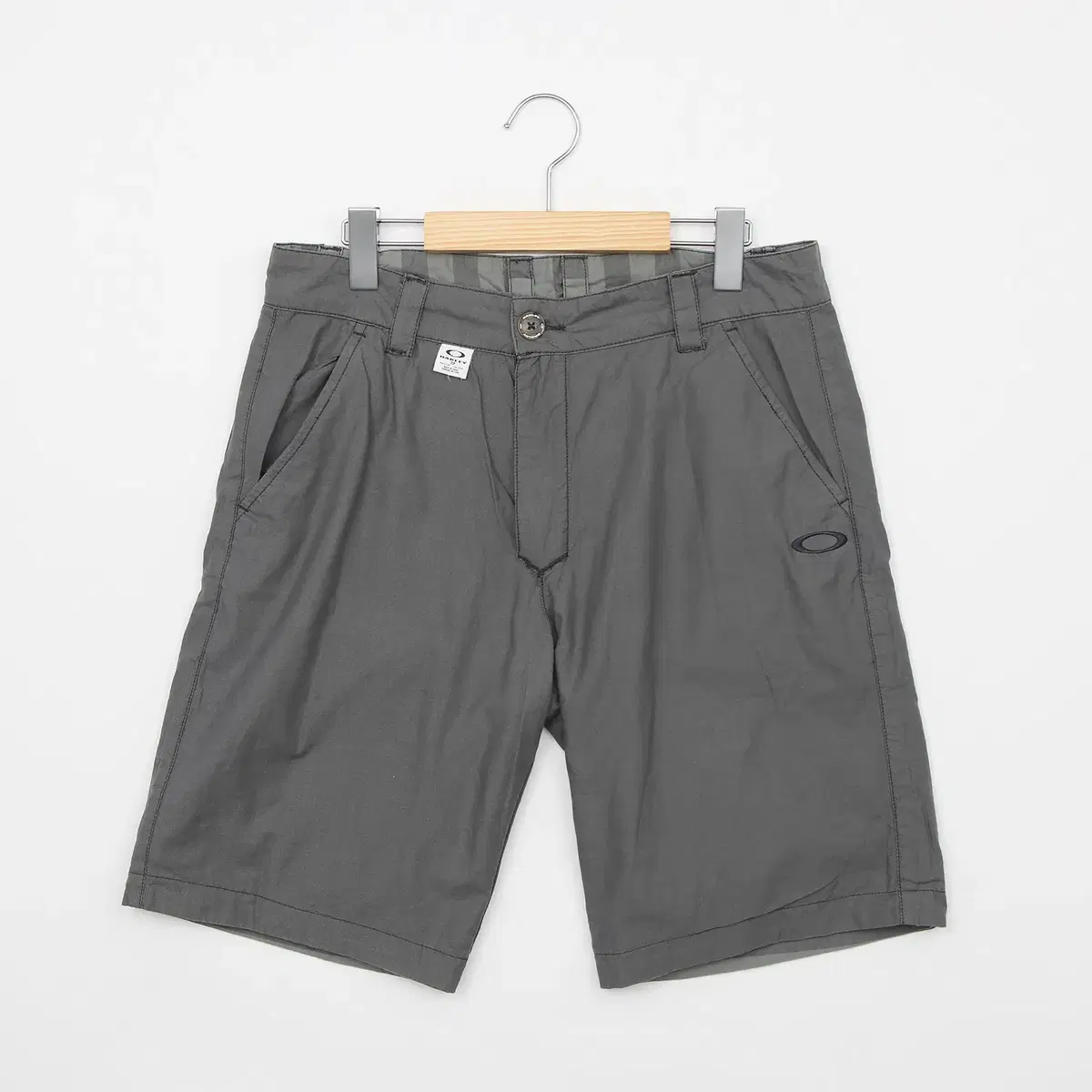 32 Oakley Reversible Shorts O542