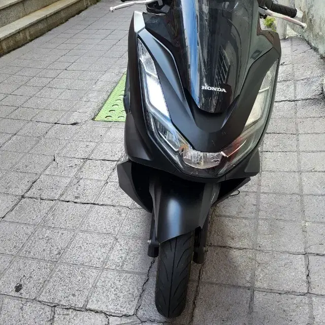 pcx125 22년식12500k로팝니다