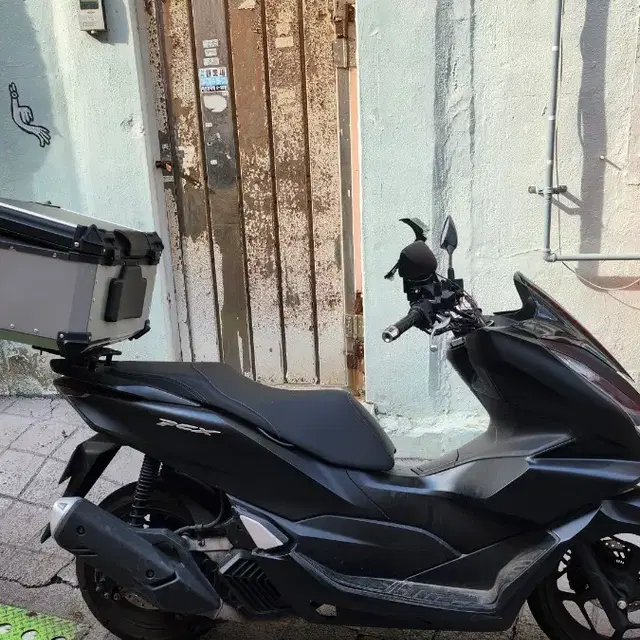 pcx125 22년식12500k로팝니다