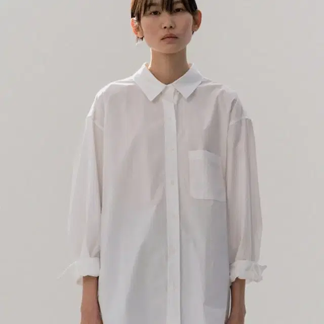 모이아 moia box shirt white