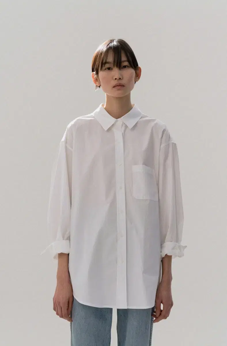 [새상품] 모이아 moia box shirt white