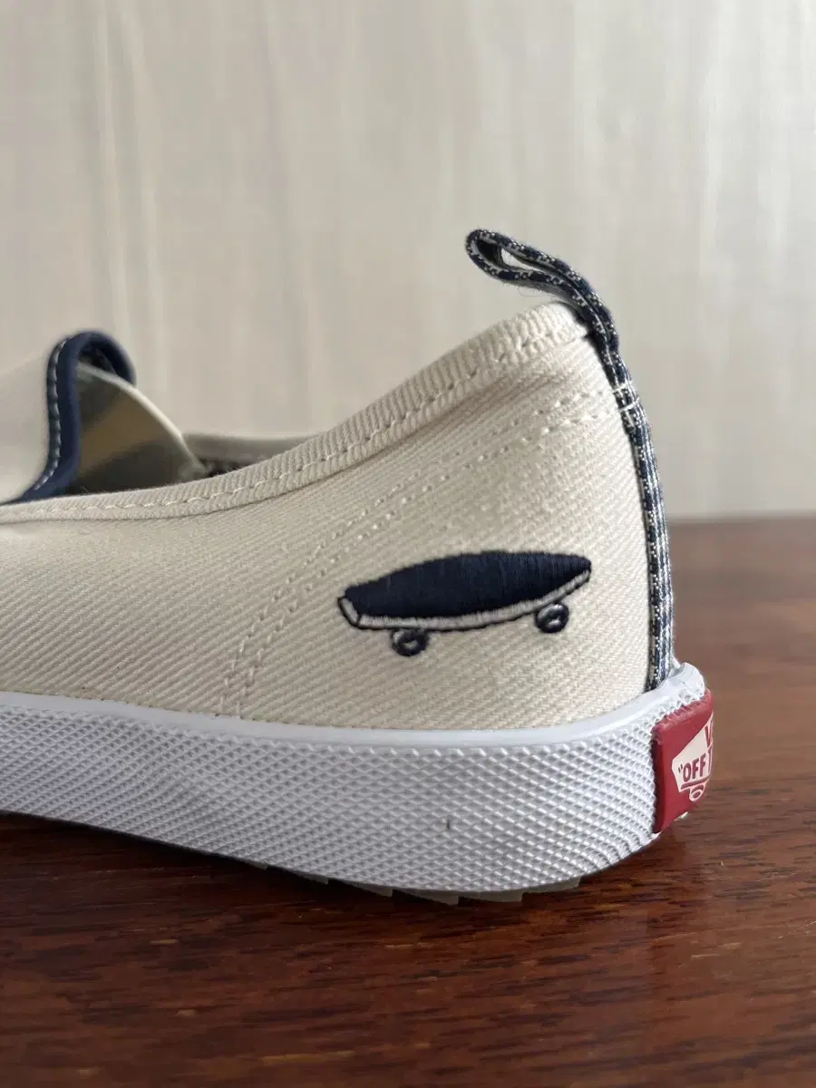 VANS JOHNSON SLIP ON 반스 슬립온 미사용 225