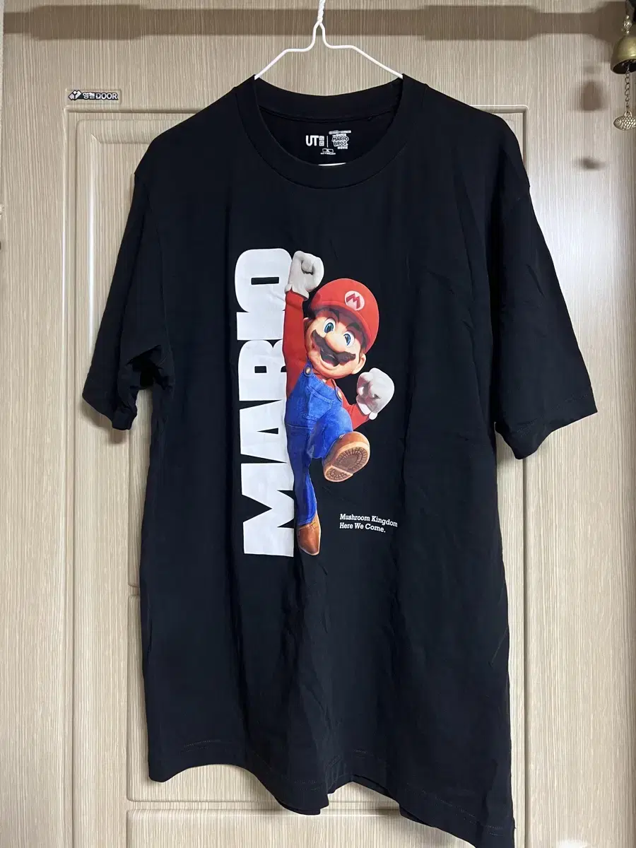 Genuine Mario T-shirt (UNIQLO x Super Mario collaboration)