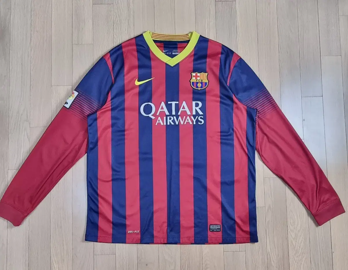 Barcelona 13-14 Home Shirt XXL (110)