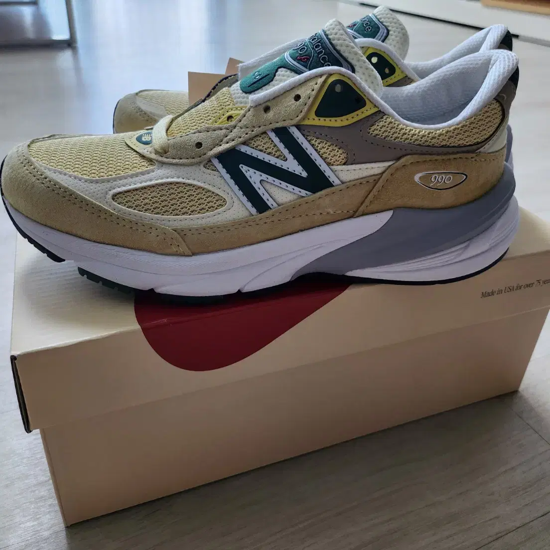 New Balance 990v6 Made in USA Sulphur Gr