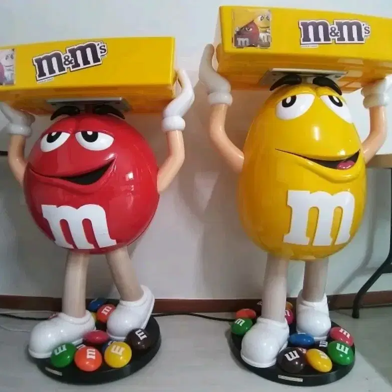 M&M 앰앤앰 대형 피규어