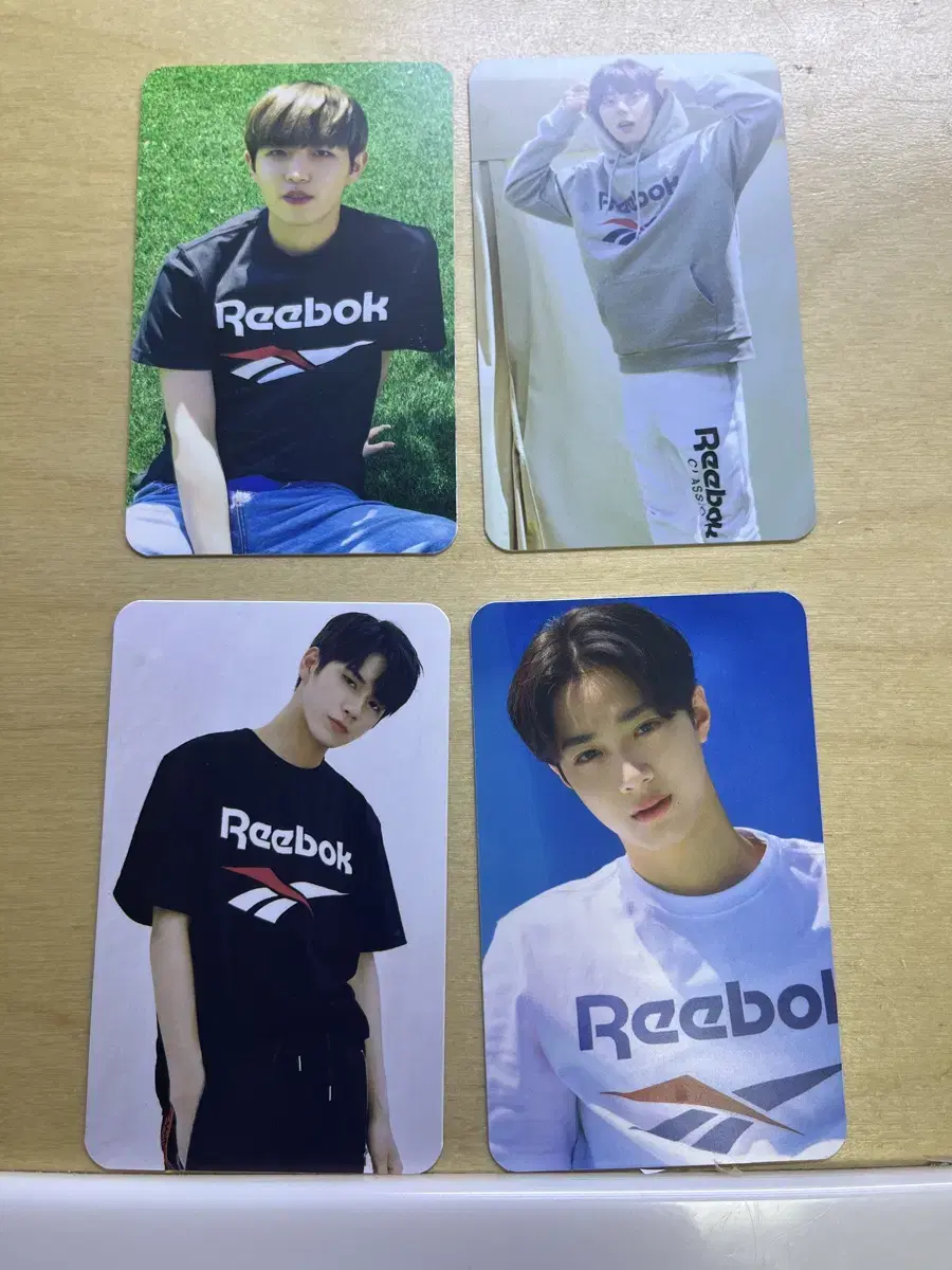 Wanna One Reebok Photocard