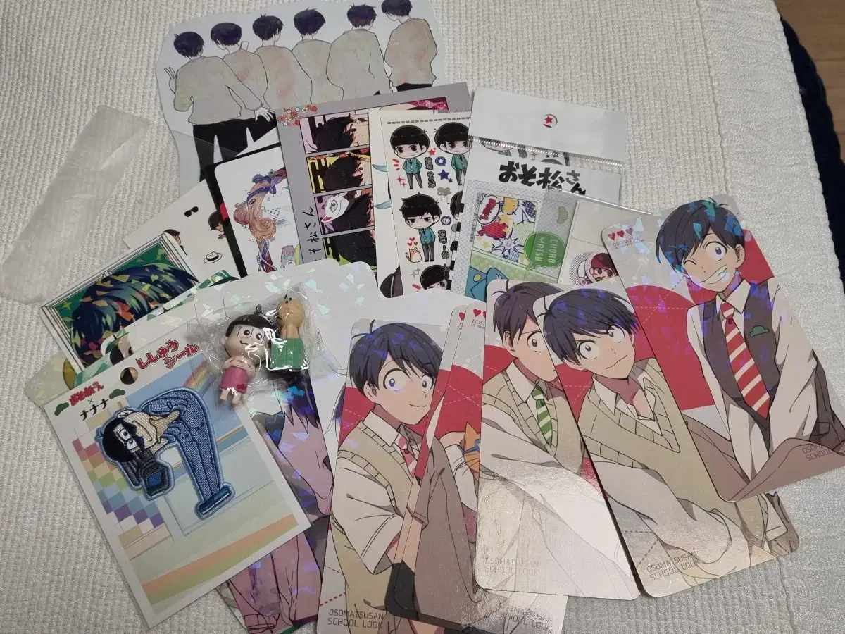 Osomatsu Award unofficial goods official goods Sell in bulk