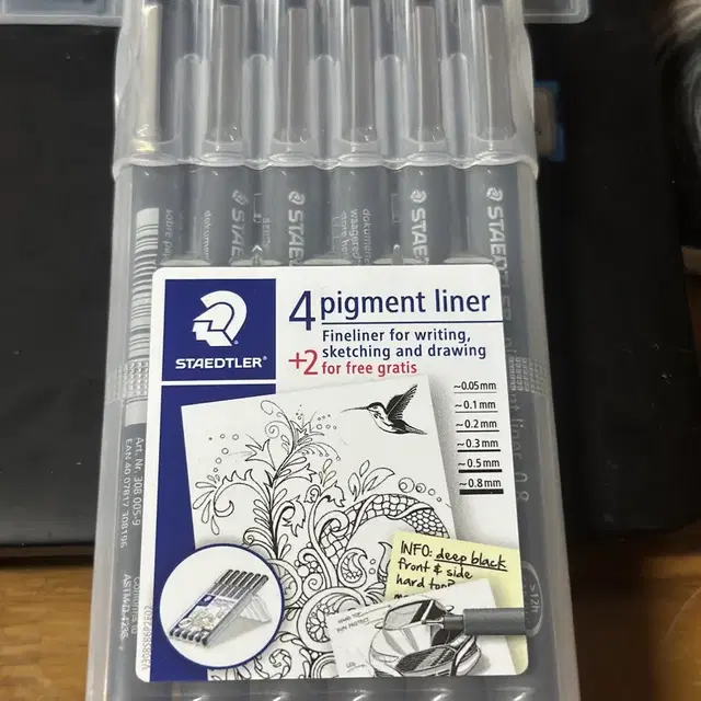 피그먼트 라이너 pigment liner 드로잉 잉크 펜