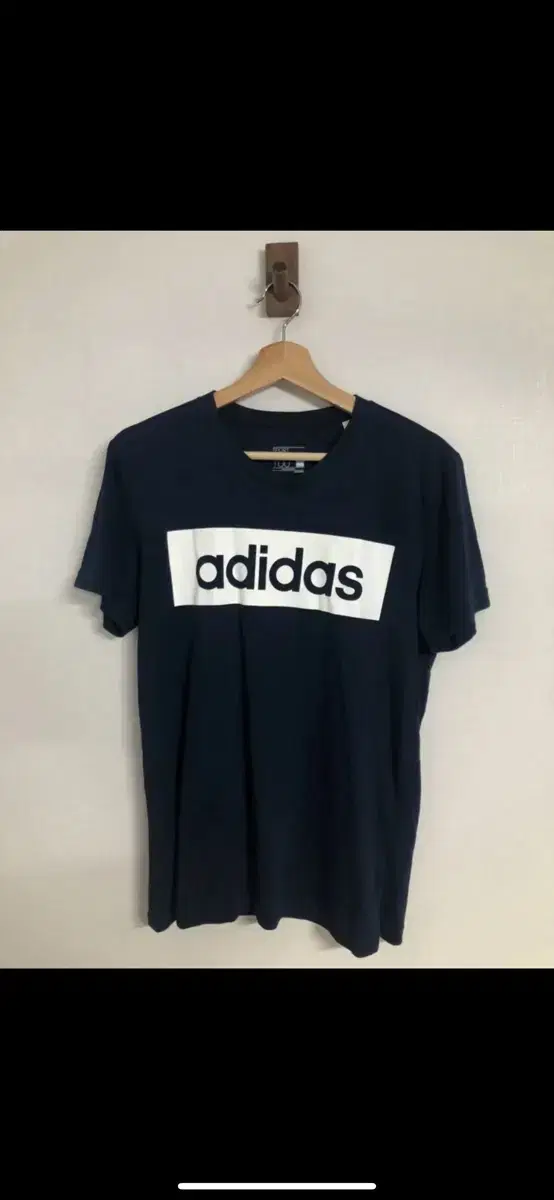 100)Adidas Essential Vahn Palette