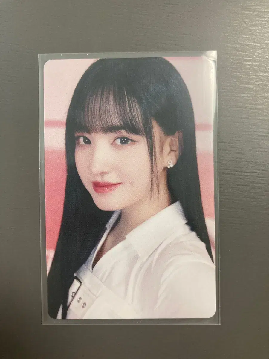 ive liz tower record pre-order benefit photocard