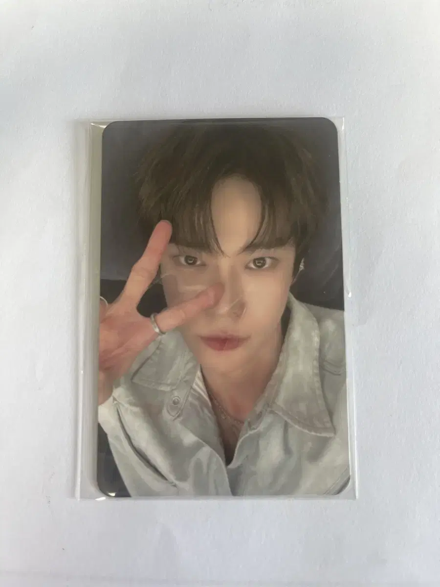 Froth of Youth doyoung Unboxing photocard WTS