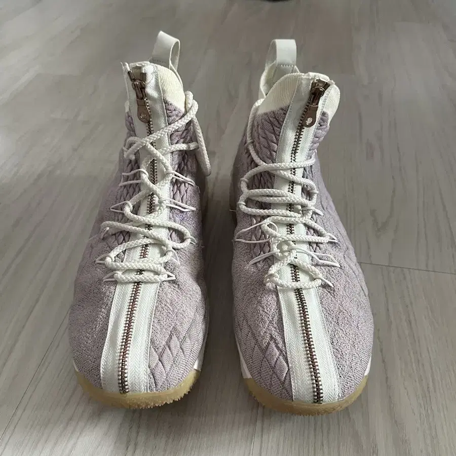 르브론 15 Kith 콜라보