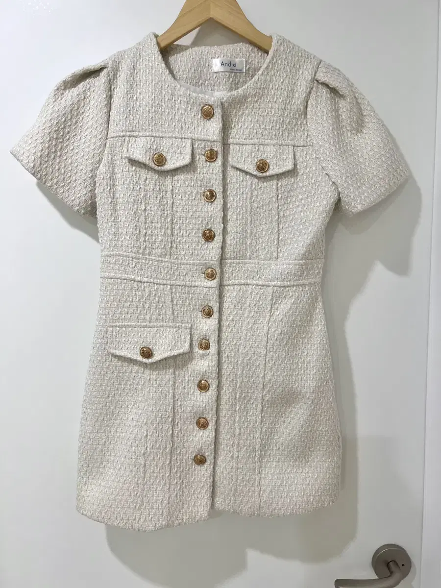 Ivory Beige Tweed ONEPIECE