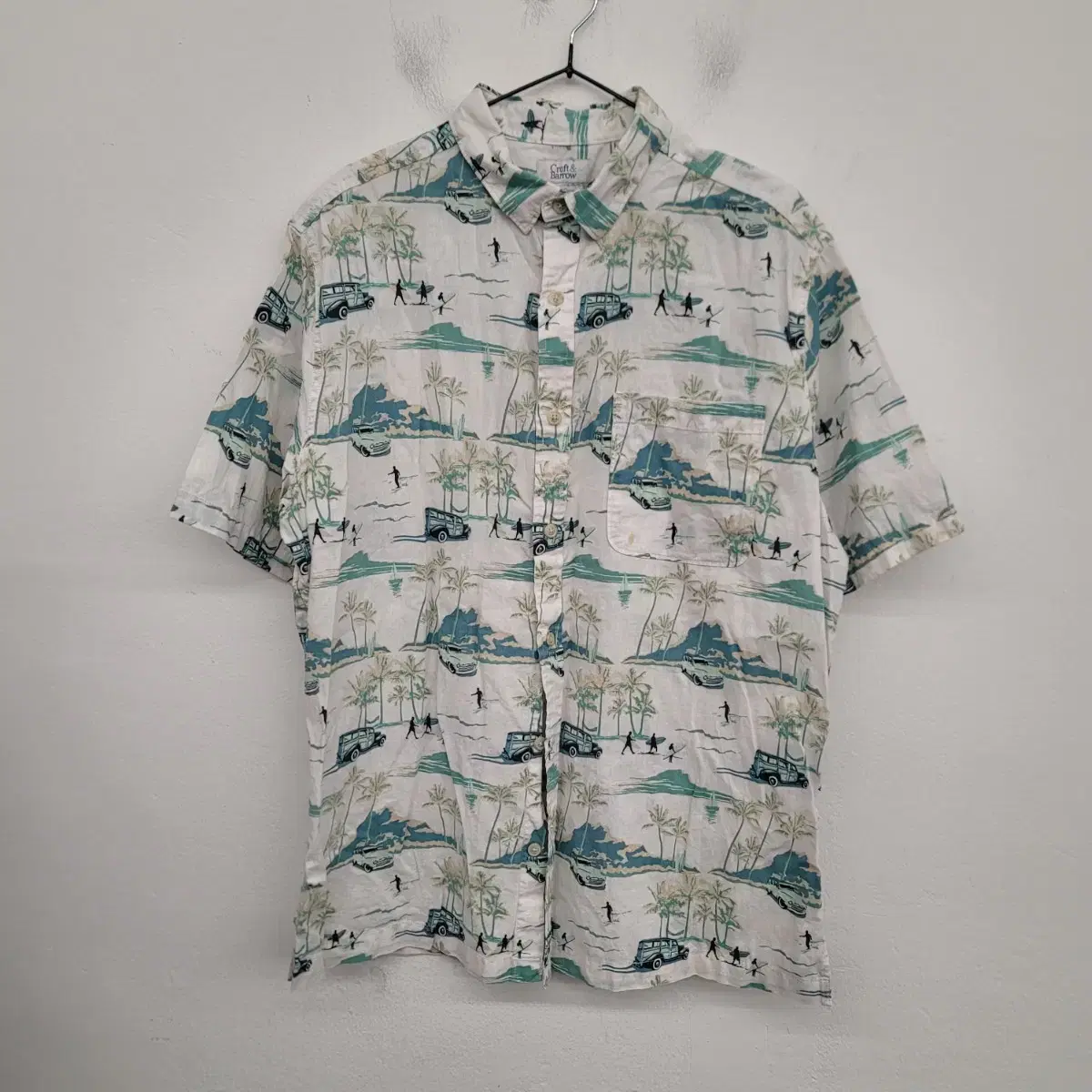 [105/XL] Croft & Barrow Hawaiian shirt for sale.