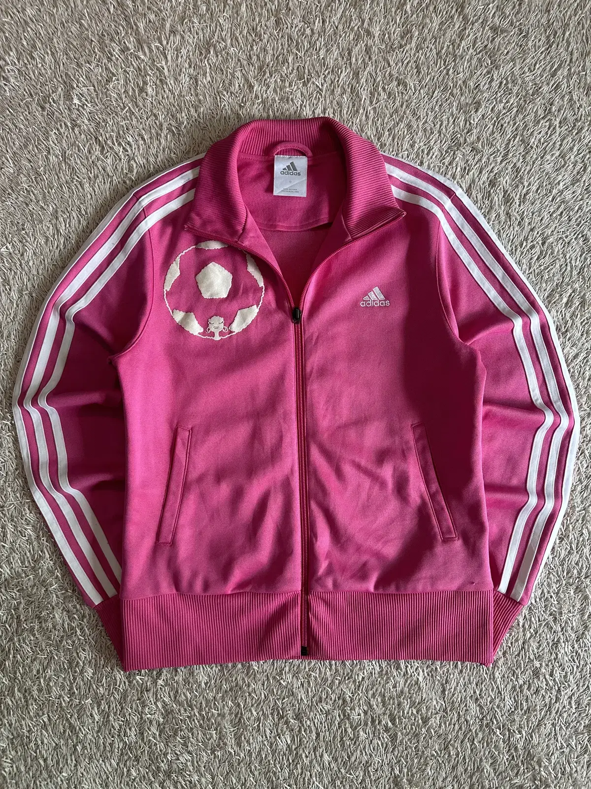 [S] 대장급) 아디다스 ADIDAS 축구공 삼각로고 트랙탑 져지 핑크