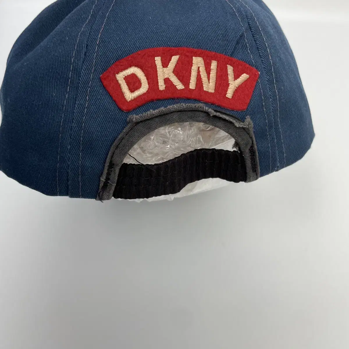 90s dkny 도나카란뉴욕 로고 캡 모자