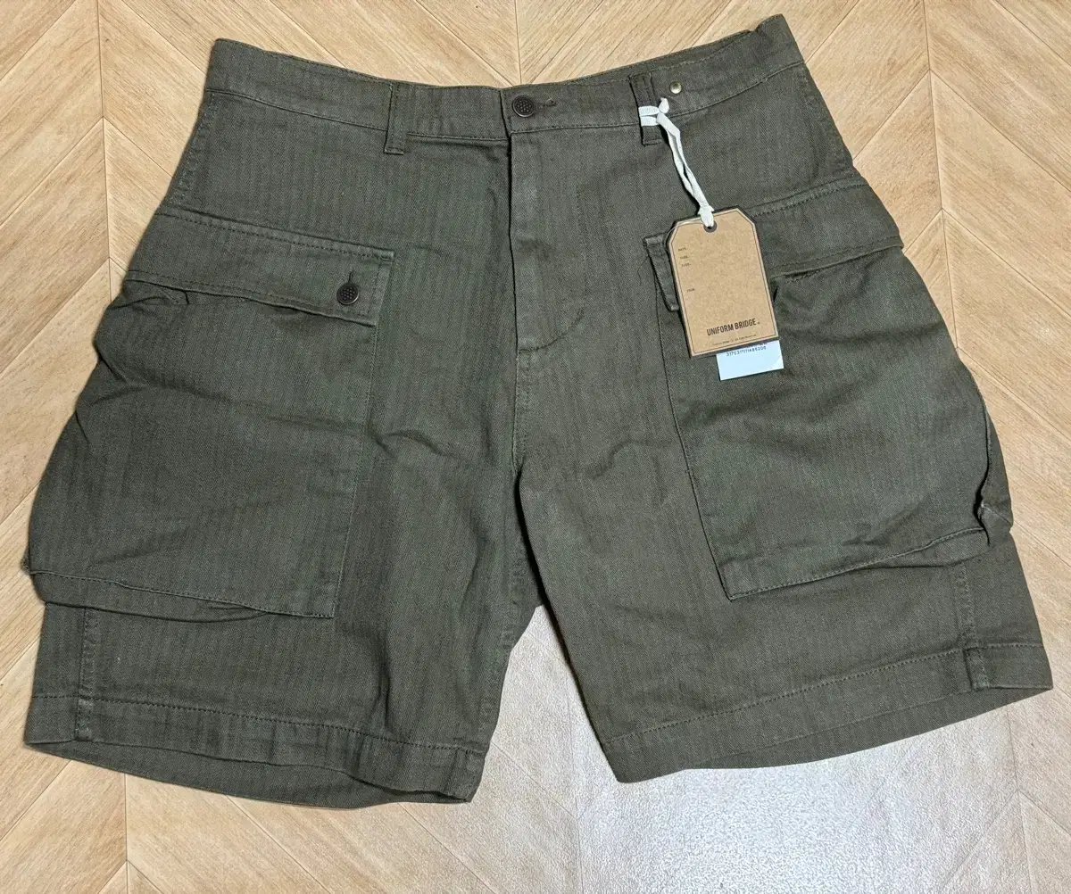 유니폼브릿지 hbt p44 숏 팬츠 short pants 카키