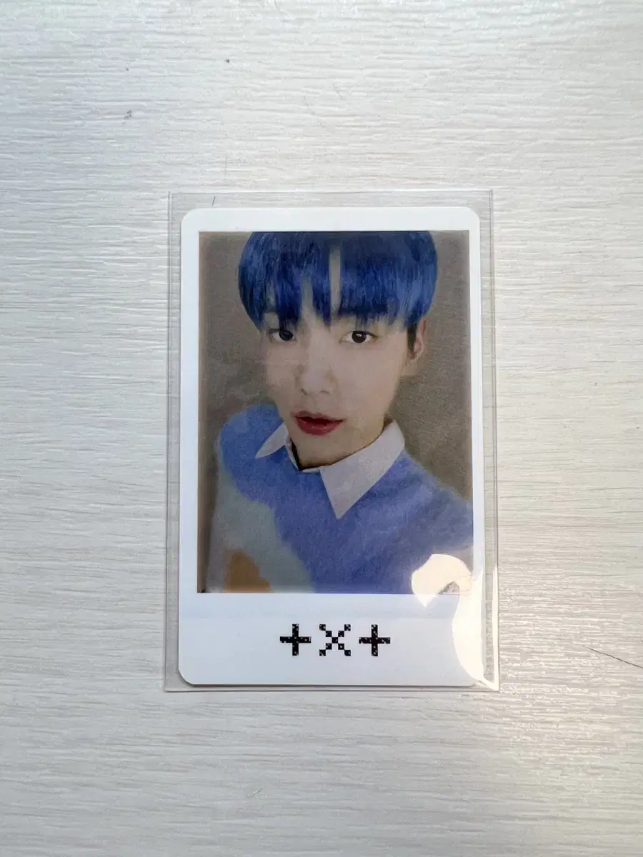 TXT Bloo Hour 553 yizhiyu soobin photocard wts Freefall