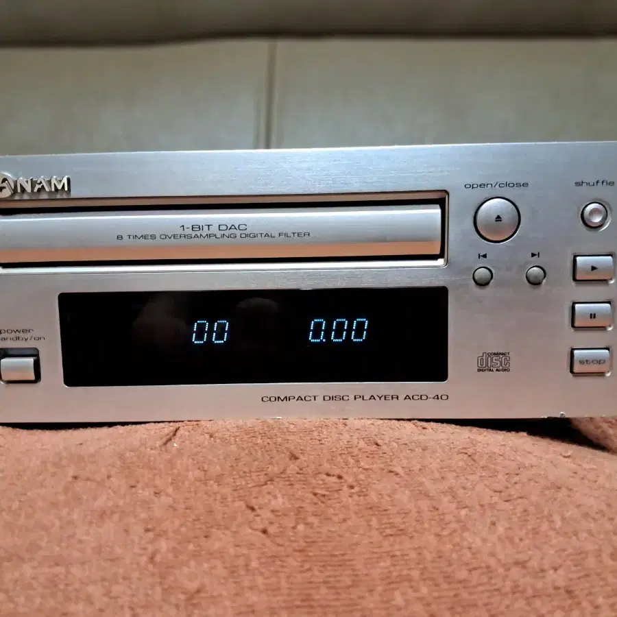 ANAM ACD-40 COMPACT DISC PLAYER